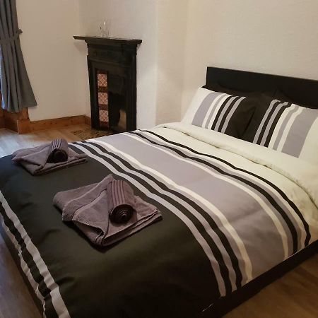 Rozina Apartment Paisley Bagian luar foto