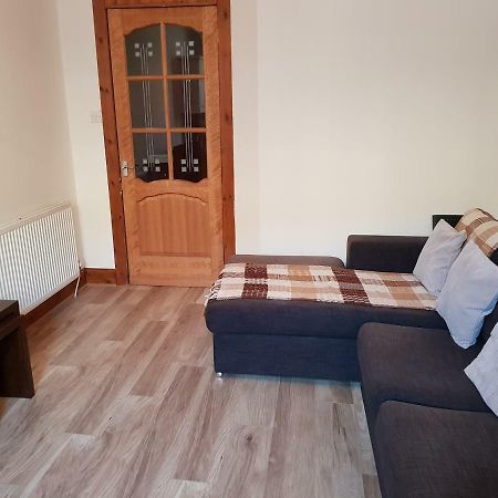 Rozina Apartment Paisley Bagian luar foto