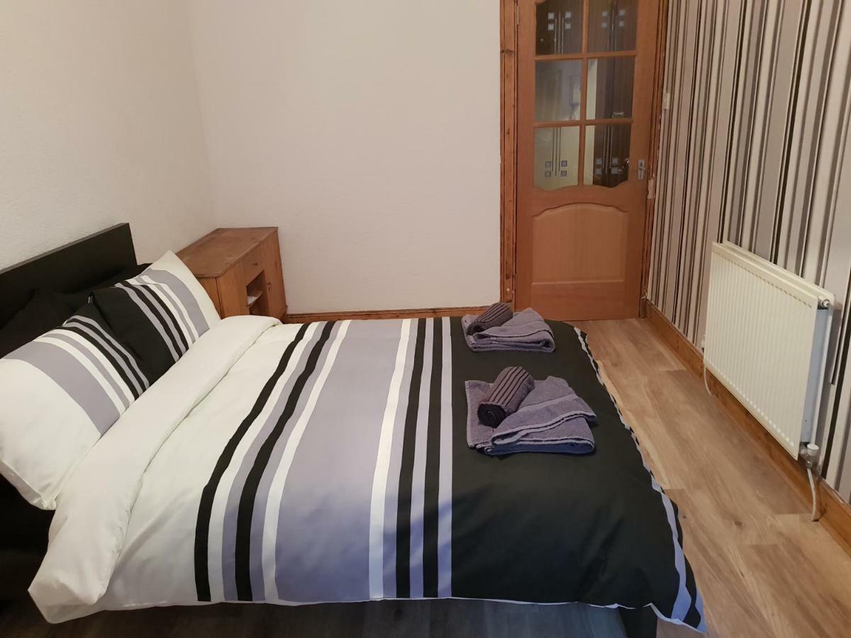 Rozina Apartment Paisley Bagian luar foto