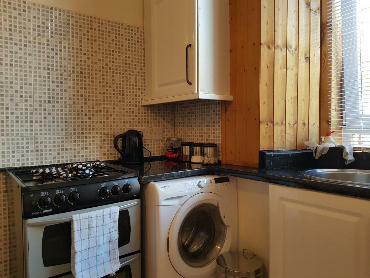 Rozina Apartment Paisley Bagian luar foto